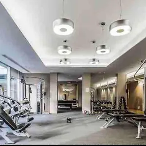 Beautiful Unit In Heart Of Downtown Apartamento